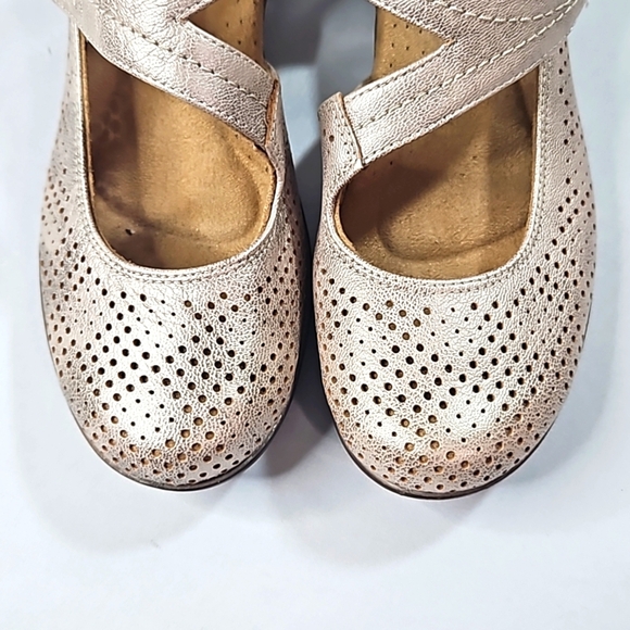 Cobb Hill Devyn Mary Jane Metallic Sz 6.5 - Picture 3 of 8